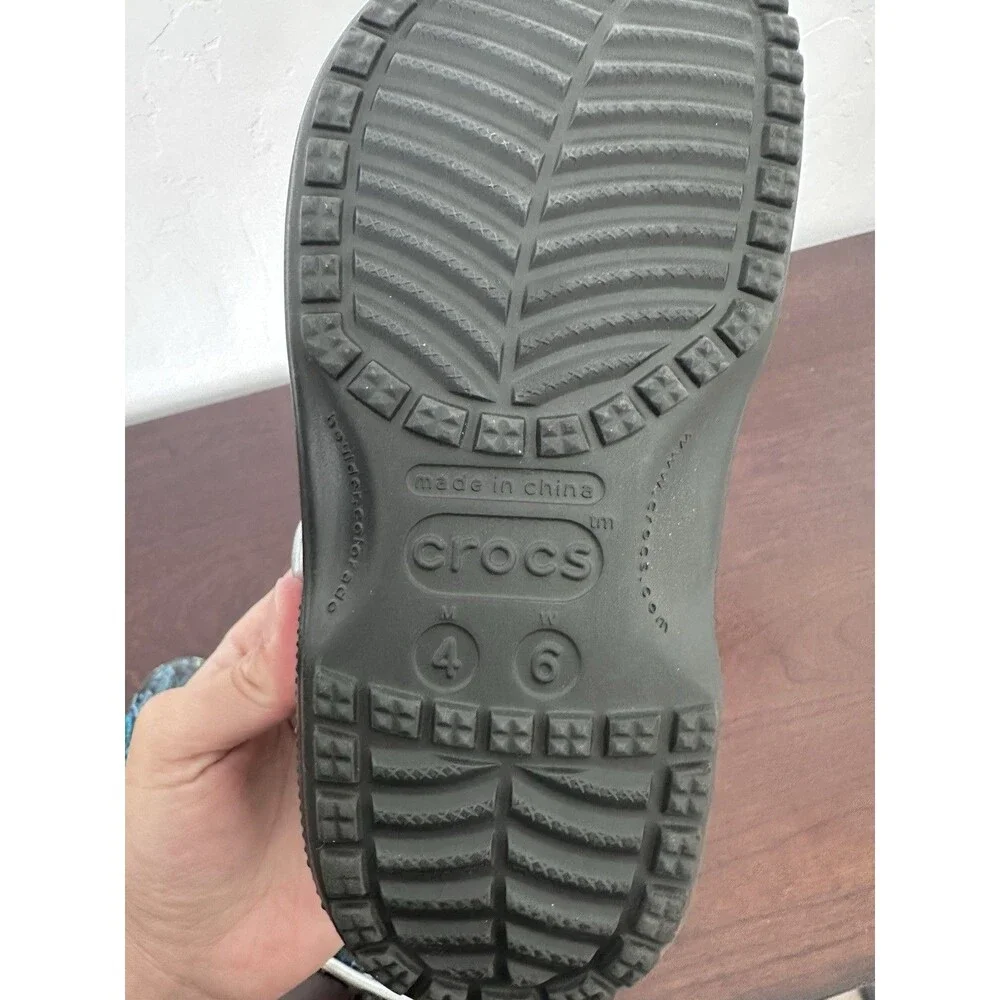 CROCS men size